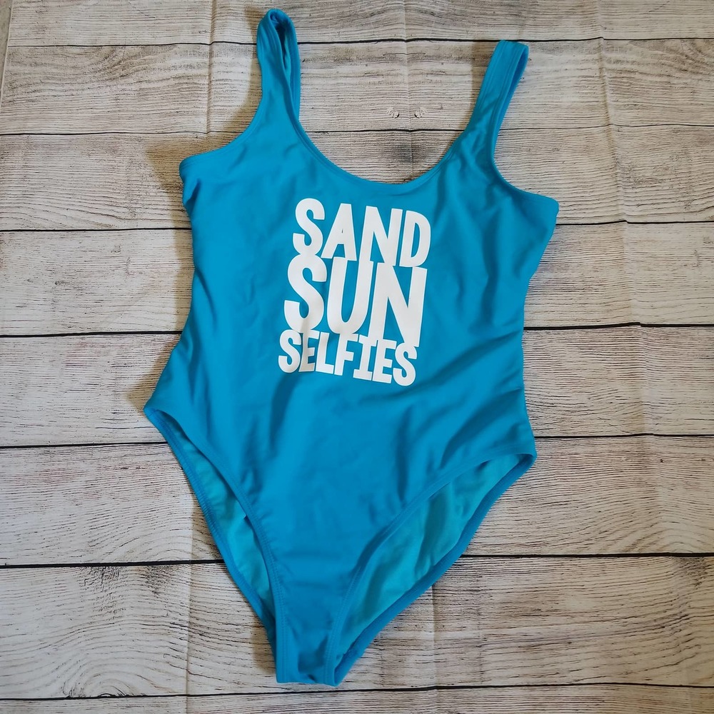 ❤️NO BOUNDARIES blue "Sand Sun Selfies" swimsuit